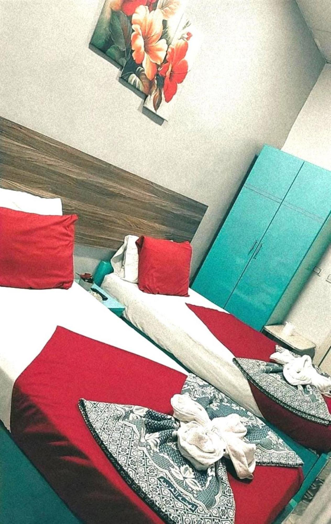 The Emerald Hotel